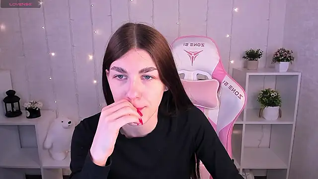 Snapshot of toooyour chatting on February 10, 2:59 am toooyour online show from February 10, 2:59 am