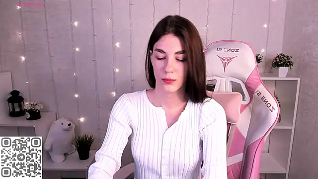 Snapshot of toooyour chatting on February 10, 11:53 pm toooyour online show from February 10, 11:53 pm