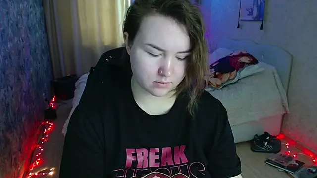 Snapshot of Jenny_Fox chatting on April 21, 3:46 am Jenny Fox online show from April 21, 3:46 am