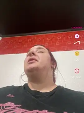 Snapshot of lairarose chatting on April 24, 3:58 pm lairarose online show from April 24, 3:58 pm