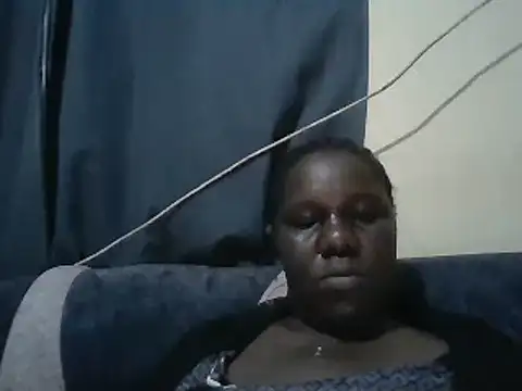 Snapshot of Ass533 chatting on December 15, 12:07 am Ass533 online show from December 15, 12:07 am