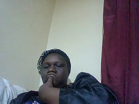 Snapshot of Ass533 chatting on June 19, 11:52 pm Ass533 online show from June 19, 11:52 pm