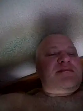 Snapshot of Grasul78 chatting on August 3, 4:11 pm Grasul78 online show from August 3, 4:11 pm
