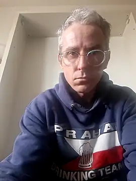 dedalus84 online show from April 15, 12:01 pm