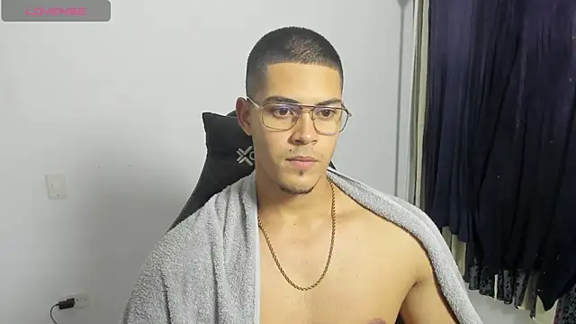 Iamdylan777 online show from February 14, 7:38 am