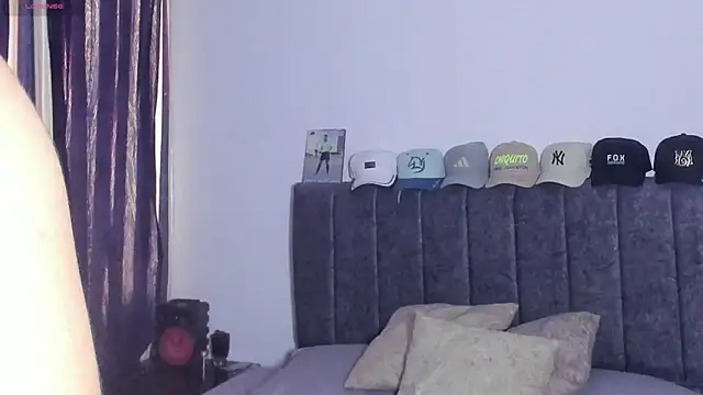 Snapshot of Iamdylan777 chatting on April 30, 12:11 pm Iamdylan777 online show from April 30, 12:11 pm