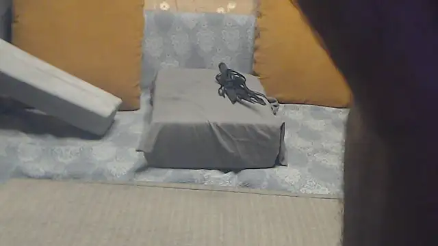 Snapshot of elenigreece chatting on March 19, 5:50 pm elenigreece online show from March 19, 5:50 pm