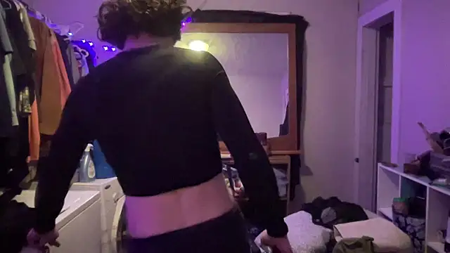 sum1betterthanmost online show from January 17, 12:48 am