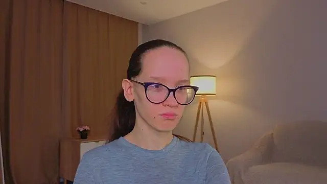 BettyBrowni online show from March 5, 4:03 pm