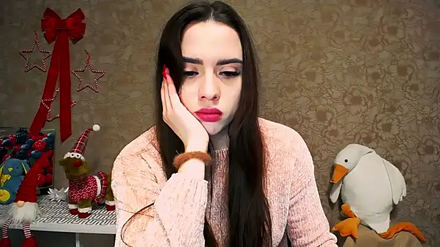  your fantasy girl online show from December 26, 8:42 pm