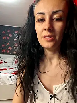 Snapshot of loryyy_sexyyy chatting on May 5, 8:17 pm loryyy sexyyy online show from May 5, 8:17 pm