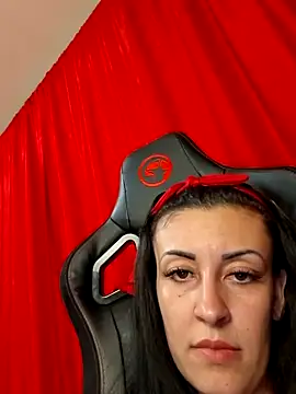Snapshot of loryyy_sexyyy chatting on May 26, 8:38 pm loryyy sexyyy online show from May 26, 8:38 pm