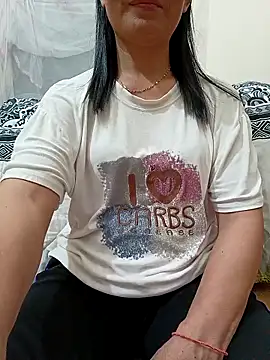 Snapshot of Asian_girl13 chatting on April 17, 1:47 pm Asian girl13 online show from April 17, 1:47 pm