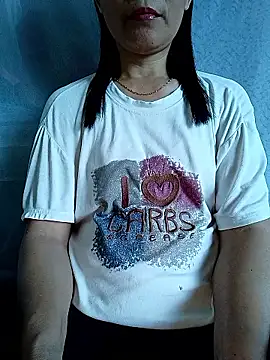 Snapshot of Asian_girl13 chatting on April 27, 3:04 am Asian girl13 online show from April 27, 3:04 am
