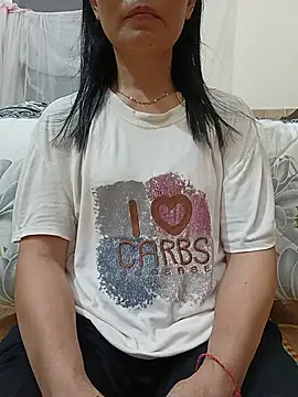 Snapshot of Asian_girl13 chatting on May 13, 2:14 pm Asian girl13 online show from May 13, 2:14 pm