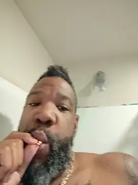 3prettyboy3 online show from April 4, 11:35 pm