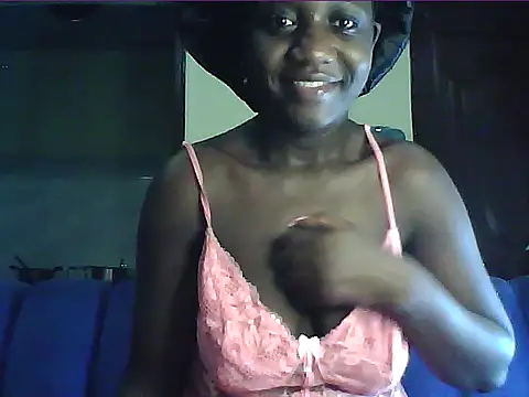 Snapshot of Adaline-Paris chatting on April 21, 2:51 am Adaline-Paris online show from April 21, 2:51 am