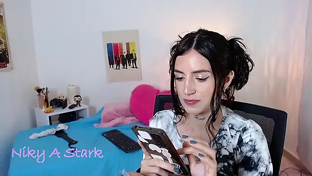 nikyastark online show from March 20, 7:46 pm