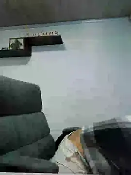 Snapshot of luna_asss chatting on February 4, 1:48 pm luna asss online show from February 4, 1:48 pm