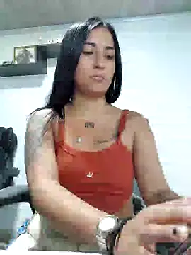 Snapshot of luna_asss chatting on February 4, 4:50 pm luna asss online show from February 4, 4:50 pm