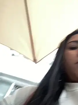 Snapshot of luna_asss chatting on February 23, 9:59 pm luna asss online show from February 23, 9:59 pm