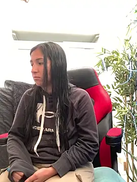 Snapshot of luna_asss chatting on March 4, 1:49 pm luna asss online show from March 4, 1:49 pm