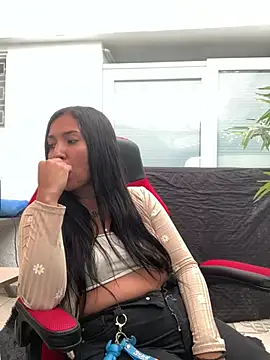 Snapshot of luna_asss chatting on March 10, 4:57 pm luna asss online show from March 10, 4:57 pm