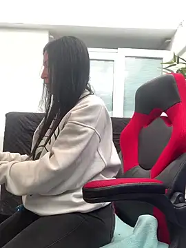 Snapshot of luna_asss chatting on March 12, 1:30 pm luna asss online show from March 12, 1:30 pm