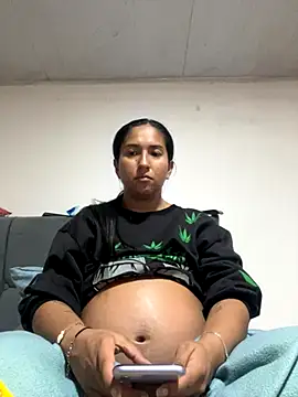 Snapshot of luna_asss chatting on November 12, 3:45 pm luna asss online show from November 12, 3:45 pm