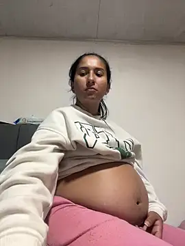 Snapshot of luna_asss chatting on November 13, 8:08 pm luna asss online show from November 13, 8:08 pm