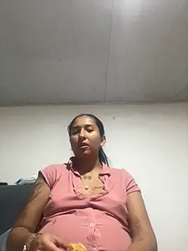 Snapshot of luna_asss chatting on November 14, 7:56 pm luna asss online show from November 14, 7:56 pm