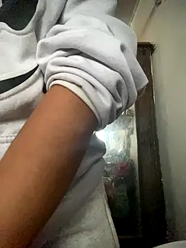 Snapshot of luna_asss chatting on November 26, 9:05 pm luna asss online show from November 26, 9:05 pm