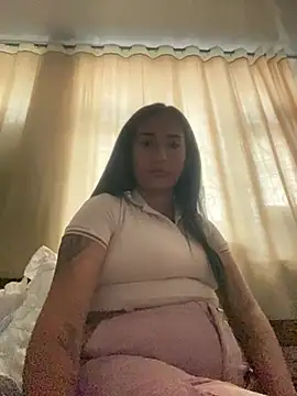 Snapshot of luna_asss chatting on February 11, 8:36 pm luna asss online show from February 11, 8:36 pm