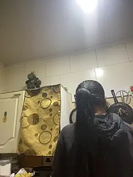 Snapshot of luna_asss chatting on February 14, 9:22 pm luna asss online show from February 14, 9:22 pm