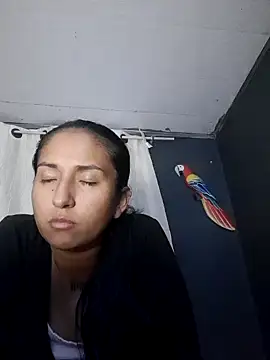 Snapshot of luna_asss chatting on April 25, 4:26 am luna asss online show from April 25, 4:26 am