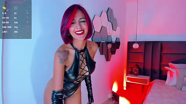 Snapshot of VictoriaMilan_ chatting on March 19, 12:04 am VictoriaMilan online show from March 19, 12:04 am