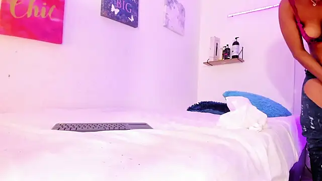 Snapshot of Kim_Baker1 chatting on February 22, 9:37 pm Kim Baker1 online show from February 22, 9:37 pm