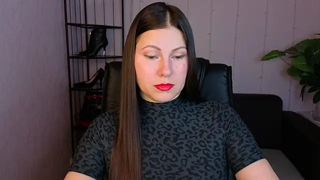 Dana  dom online show from March 7, 2:30 am