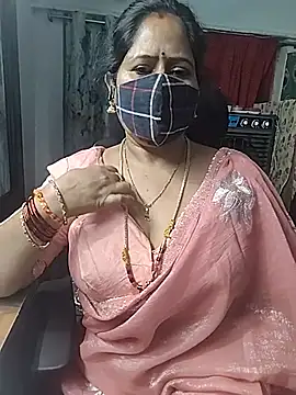 Snapshot of Rani_Darling_99 chatting on July 10, 9:06 pm Rani Darling 99 online show from July 10, 9:06 pm