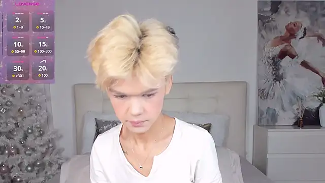 Felix Rey online show from January 18, 9:29 pm