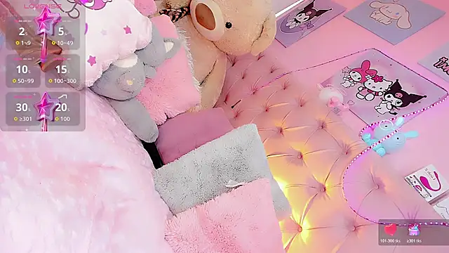 Snapshot of Cute_Roxxy chatting on May 31, 3:30 pm Cute Roxxy online show from May 31, 3:30 pm