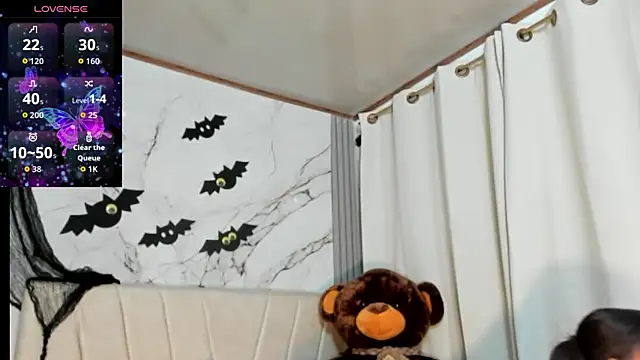 Snapshot of angeli_sexi chatting on October 29, 12:57 am angeli sexi online show from October 29, 12:57 am