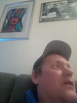 everyoneneeds online show from February 15, 2:33 pm