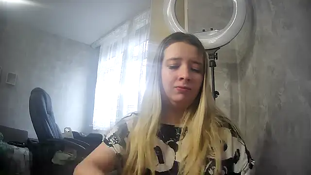 ViolaCandy online show from October 30, 4:58 am