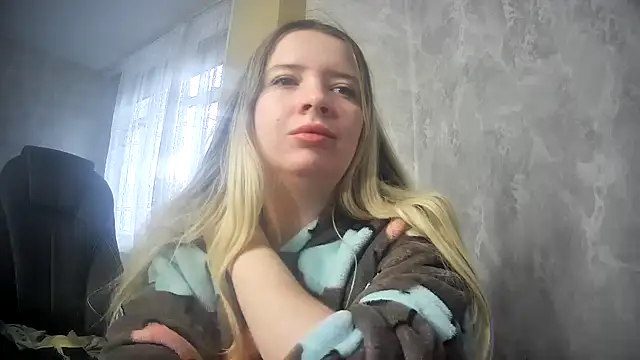 ViolaCandy online show from November 3, 5:42 am