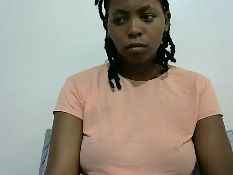 nelly shyn online show from December 2, 1:00 am