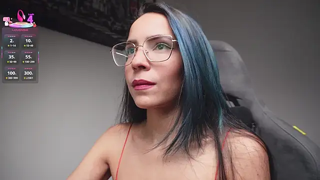 little-eli online show from April 14, 7:09 pm