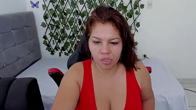 Ladysexy hot19 online show from December 27, 11:21 pm