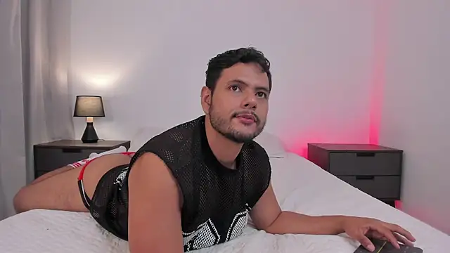 Nate Ocean online show from March 8, 3:21 am