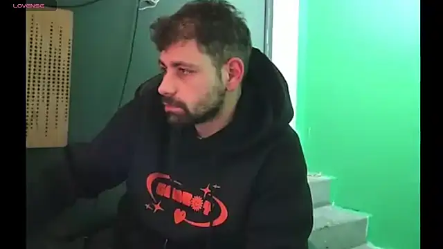 Snapshot of savage_daddyy chatting on January 11, 4:06 am savage daddyy online show from January 11, 4:06 am